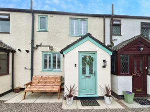 Front External- click for photo gallery